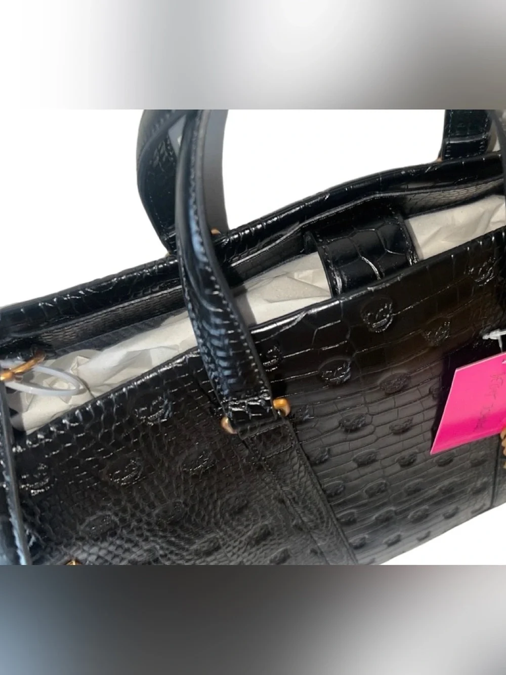 Betsey Johnson NWT Black Croc Skull Embossed Tote Bag & Gold Skull Charm (P234)